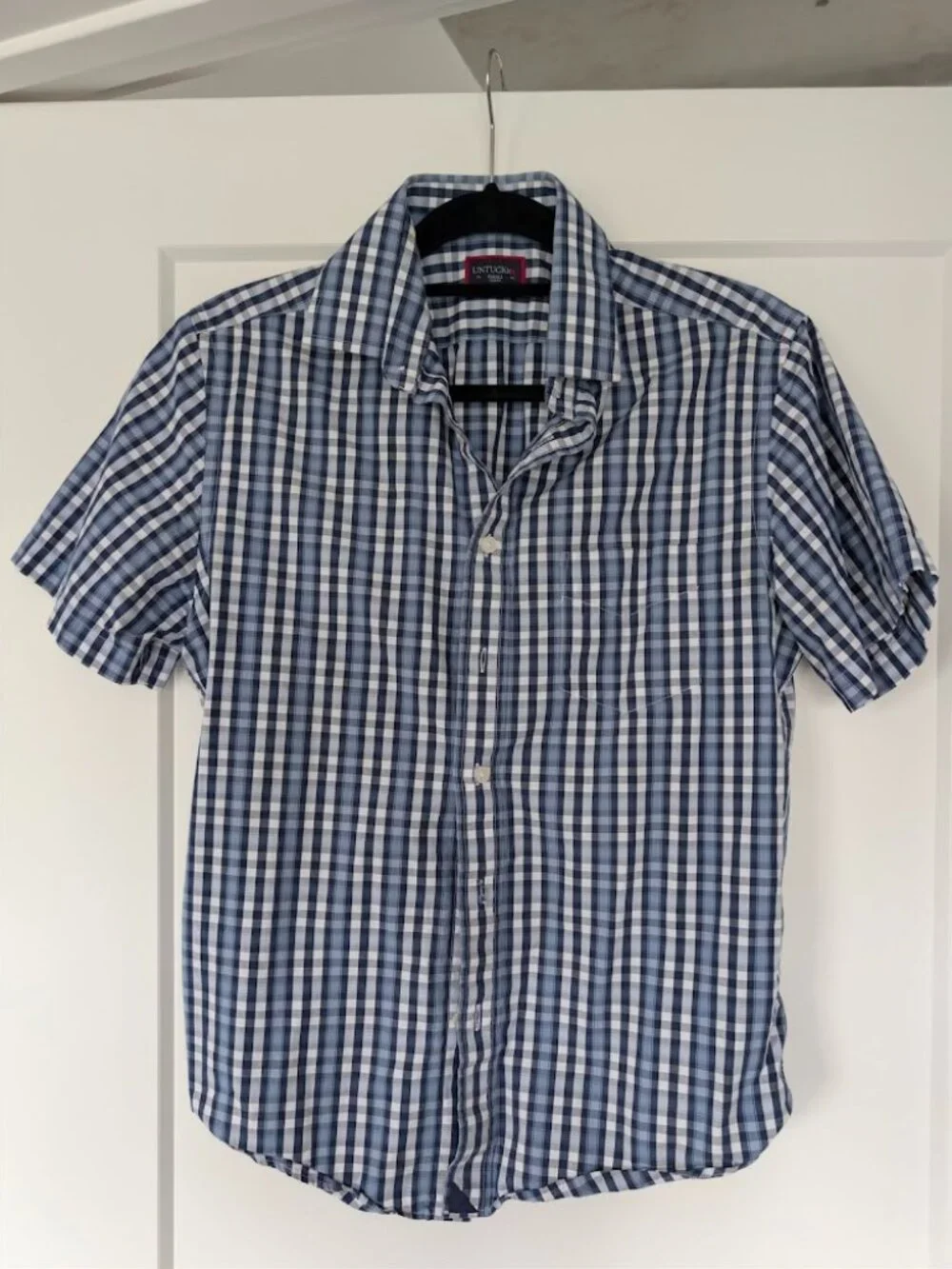 Untuckit Short Sleeve Men's Shirt in Small, Slim-Fit